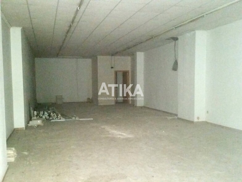 Retail in Ontinyent for lease - Building Photo - Image 1 of 2