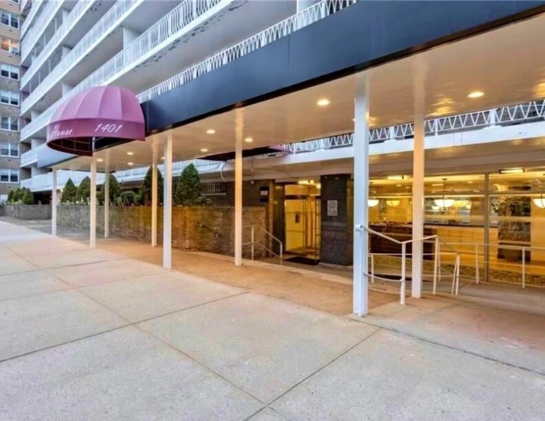 1401 Ocean Ave, Brooklyn, NY for lease Building Photo- Image 1 of 6