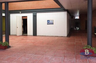 Plus de détails pour Avenida Barcelona, 12, Guadalajara - Commerce de détail à louer