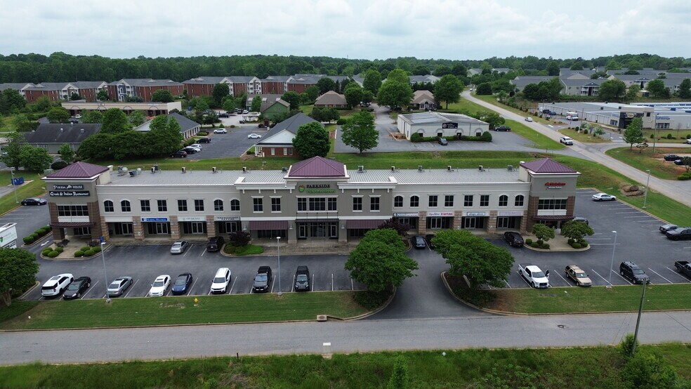 2-100 Halter Dr, Piedmont, SC à louer - Photo du bâtiment - Image 2 de 7