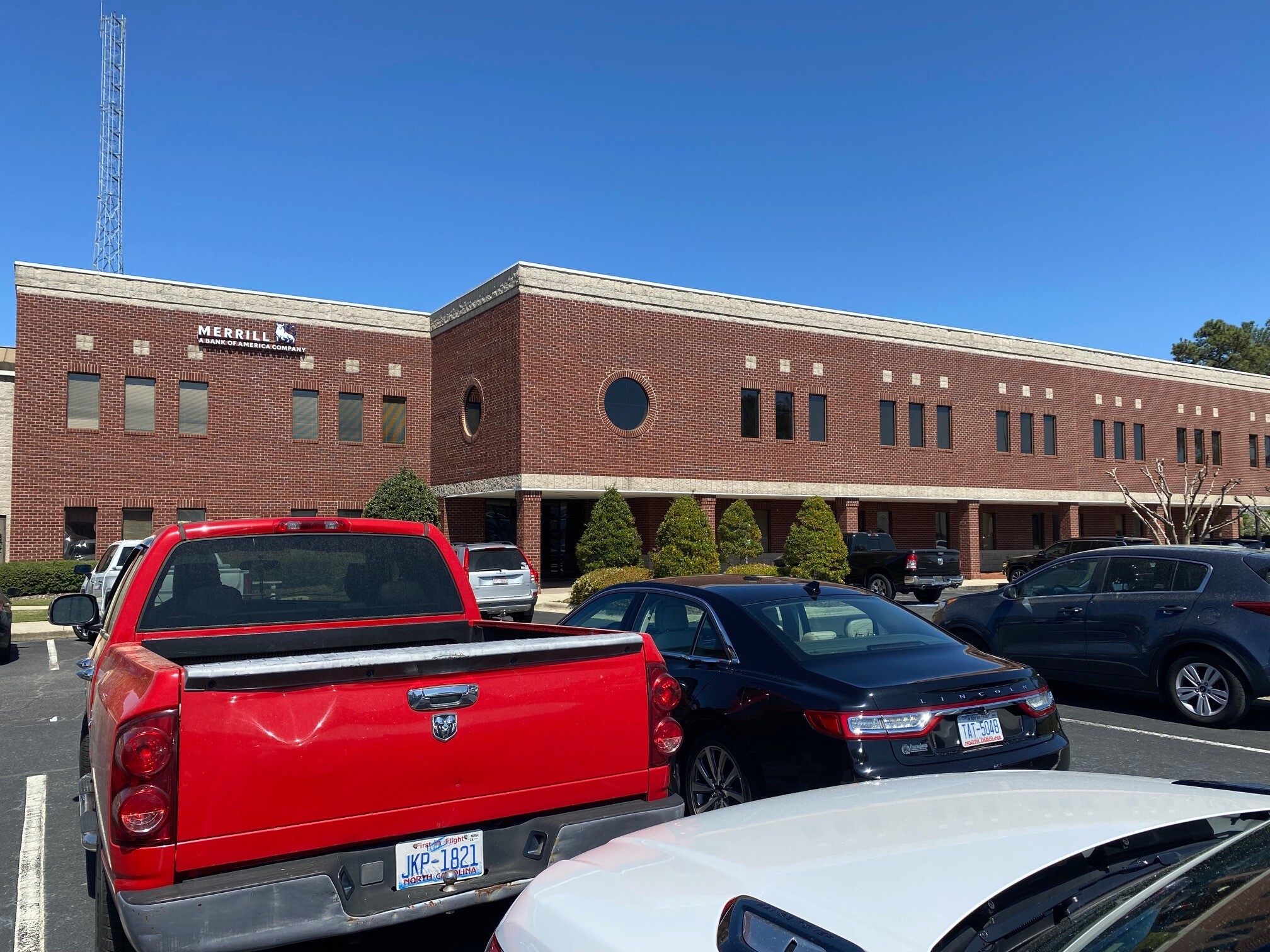 2550 Ravenhill Dr, Fayetteville, NC for lease Primary Photo- Image 1 of 31