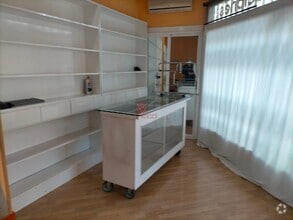 Retail in Cuenca, Cuenca for lease Interior Photo- Image 2 of 7