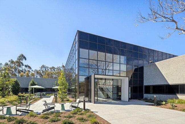 More details for 9449 Carroll Park Dr, San Diego, CA - Flex for Lease