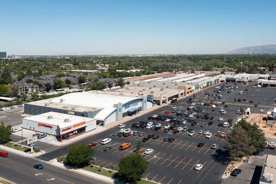 5412-5504 S 900 E, Salt Lake City, UT à louer - Photo du bâtiment - Image 2 de 5