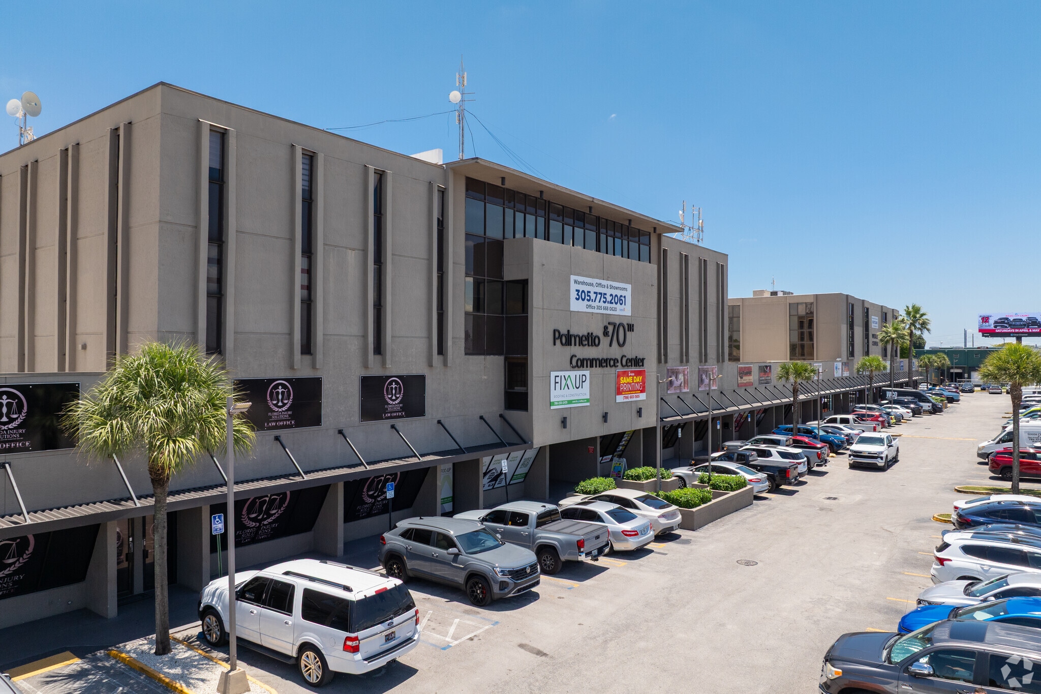 7506-7560 NW 70th St, Miami, FL for lease Primary Photo- Image 1 of 31