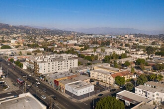 900 N Western Ave, Los Angeles, CA - AERIAL  map view - Image1