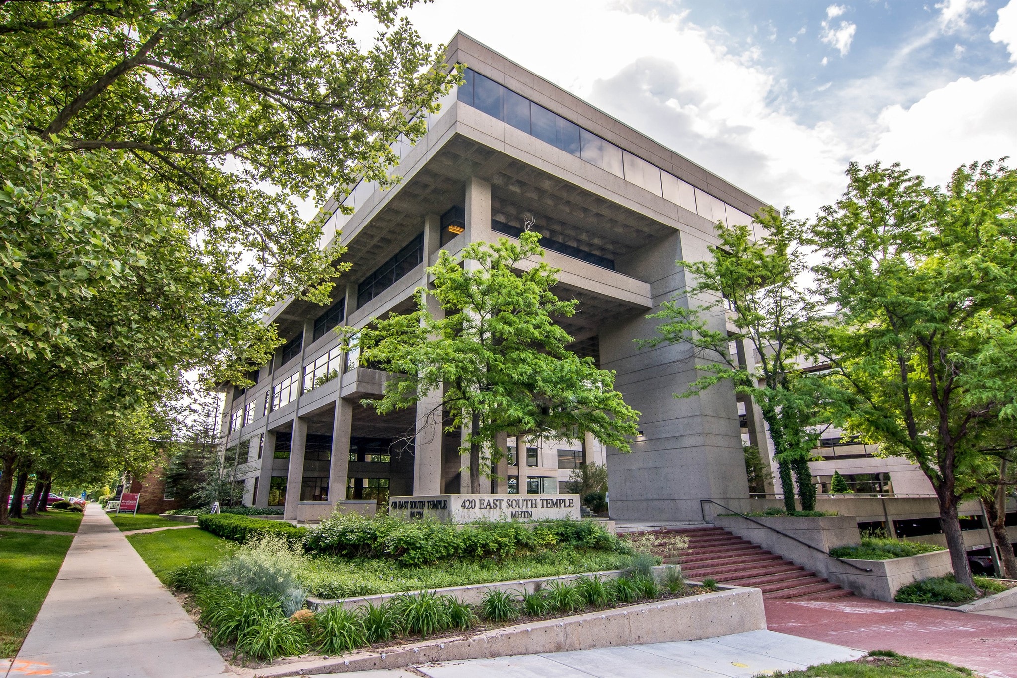 420 E South Temple, Salt Lake City, UT for lease Primary Photo- Image 1 of 8