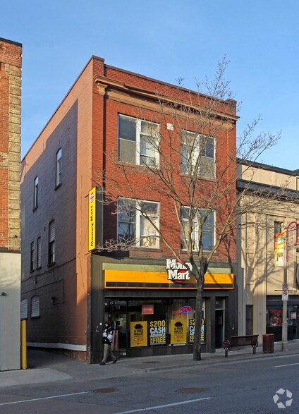 16-18 Simcoe St N, Oshawa, ON à vendre - Photo principale - Image 1 de 1