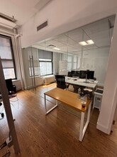 115 E 23rd St, New York, NY for lease Interior Photo- Image 2 of 14