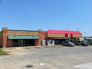 4300 S Bryant Ave, Oklahoma City, OK for lease Building Photo- Image 1 of 8