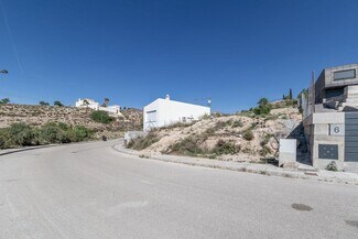 More details for Calle Víznar, 8, La Zubia - Land for Sale