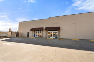 Plus de détails pour 304-350 NE Agness Ave, Grants Pass, OR - Commerce de détail à louer