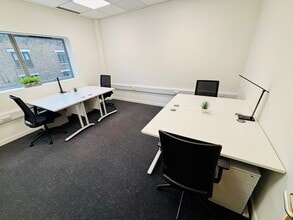 180-186 Kings Cross Rd, Londres à louer Photo intérieure- Image 2 de 5