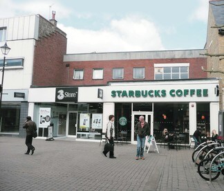 Plus de détails pour 66-68 High St, Staines - Commerce de détail à louer