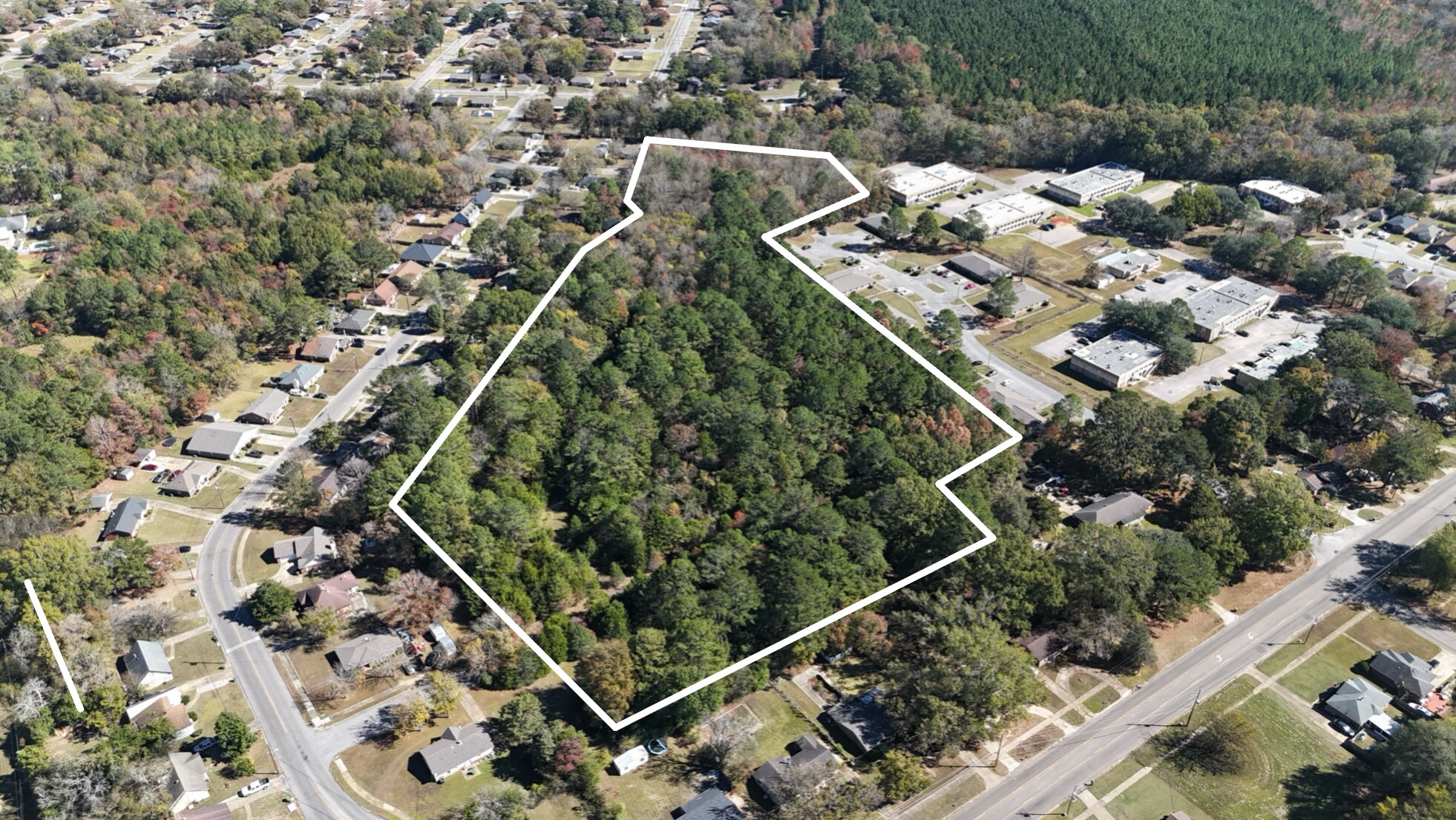 3808 Pine Shadow Ln, Montgomery, AL à vendre Photo du bâtiment- Image 1 de 9