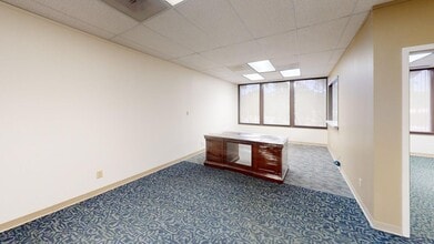 6800 Park Ten Blvd, San Antonio, TX for lease Interior Photo- Image 2 of 5