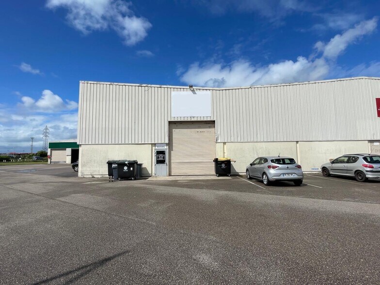 Flex dans Sotteville-lès-Rouen à louer - Photo du bâtiment - Image 2 de 13