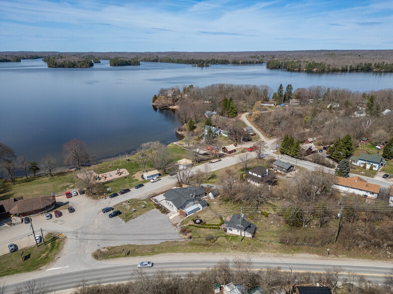 1004 Medical Center Rd, Sharbot Lake, ON for sale - Building Photo - Image 3 of 18