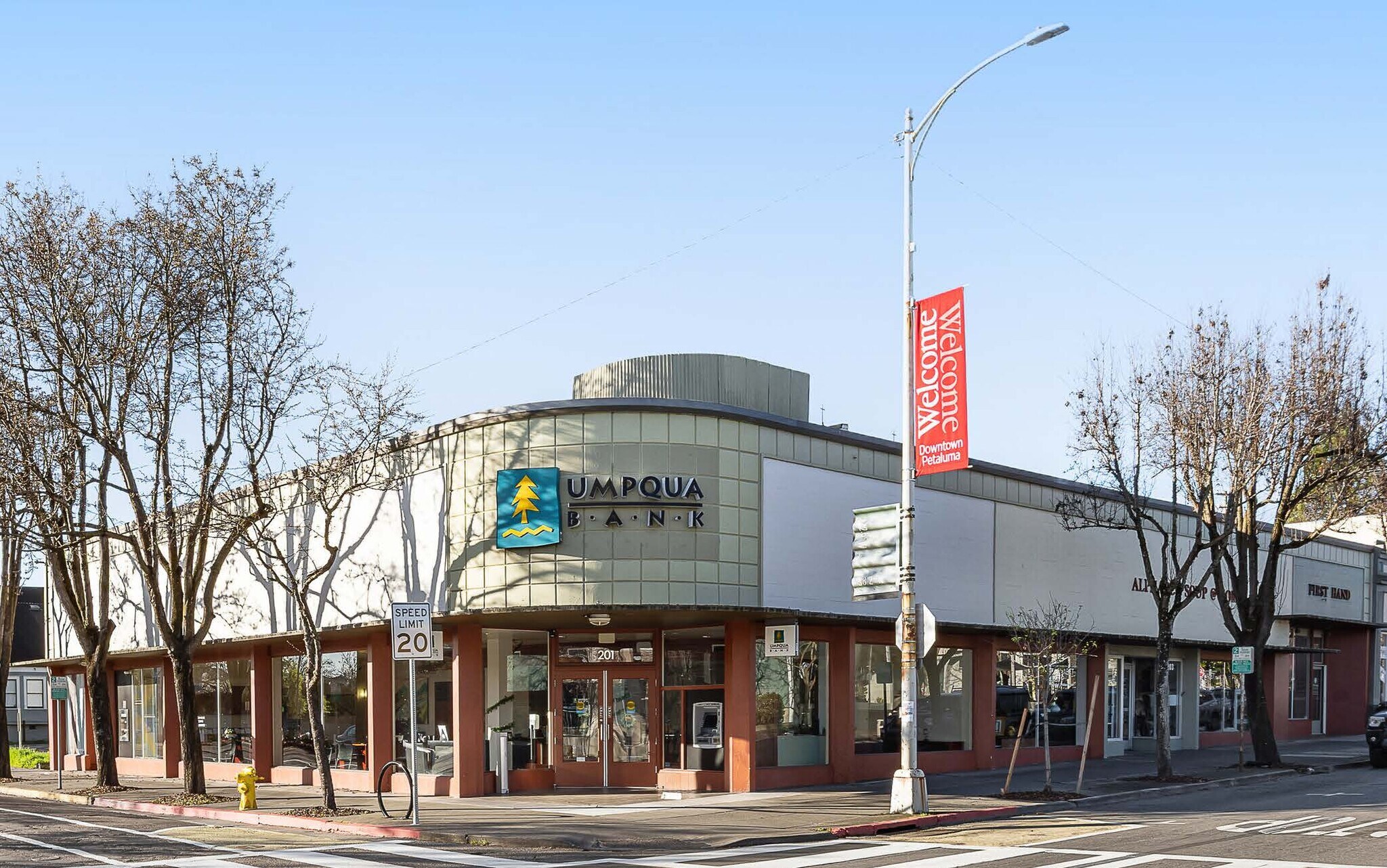 201 Western Ave, Petaluma, CA for sale Primary Photo- Image 1 of 37