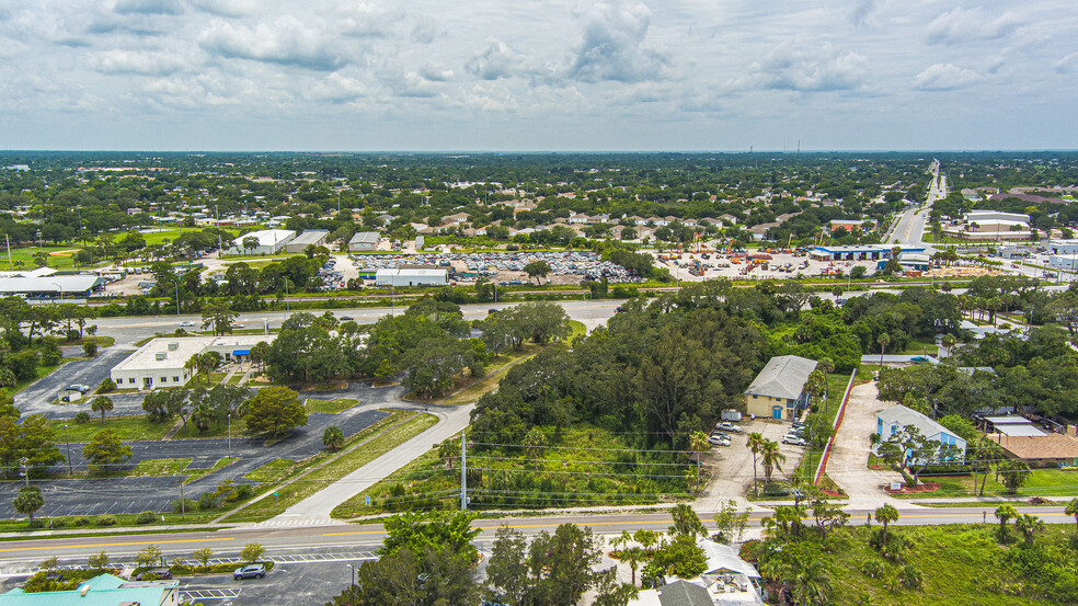 2425 Harbor City Blvd, Melbourne, FL à vendre - Photo du bâtiment - Image 1 de 1