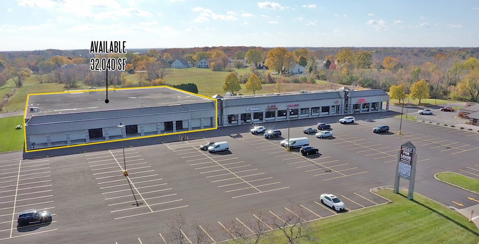 2111-2201 E Rawson Ave, Oak Creek, WI à louer - Photo du bâtiment - Image 1 de 3