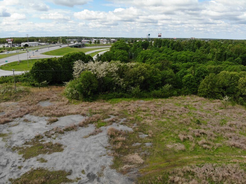 4000 Coyote Dr, Joplin, MO à vendre - Photo du bâtiment - Image 3 de 15