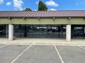 1809 E Loop 281, Longview, TX à louer Photo du bâtiment- Image 2 de 3