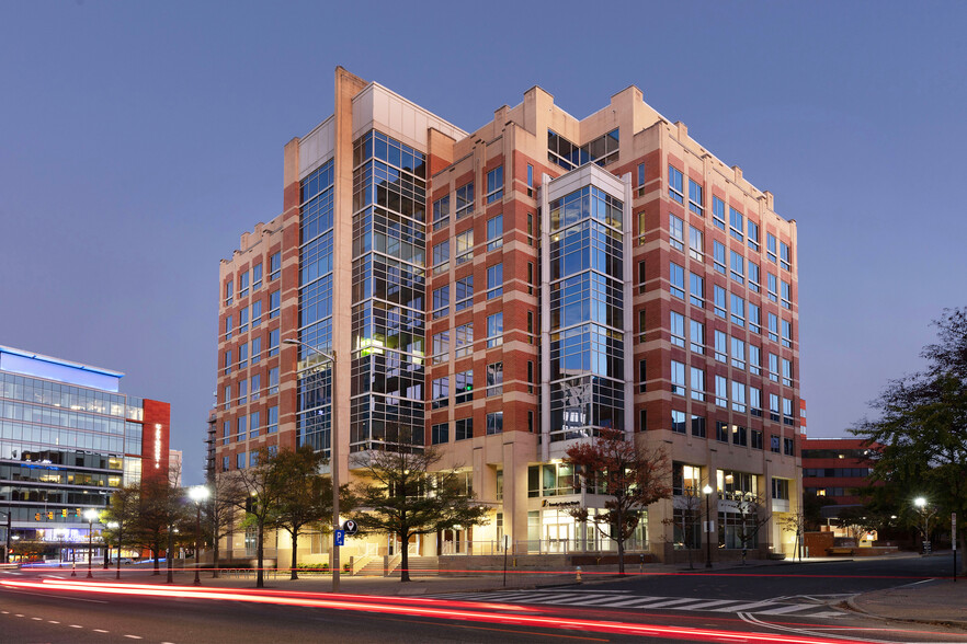 4501 N Fairfax Dr, Arlington, VA for lease - Building Photo - Image 1 of 3