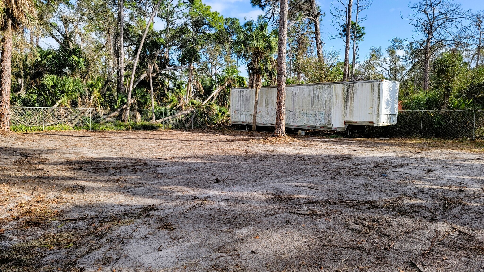 416 Sally St, Port Charlotte, FL à louer Photo principale- Image 1 de 18
