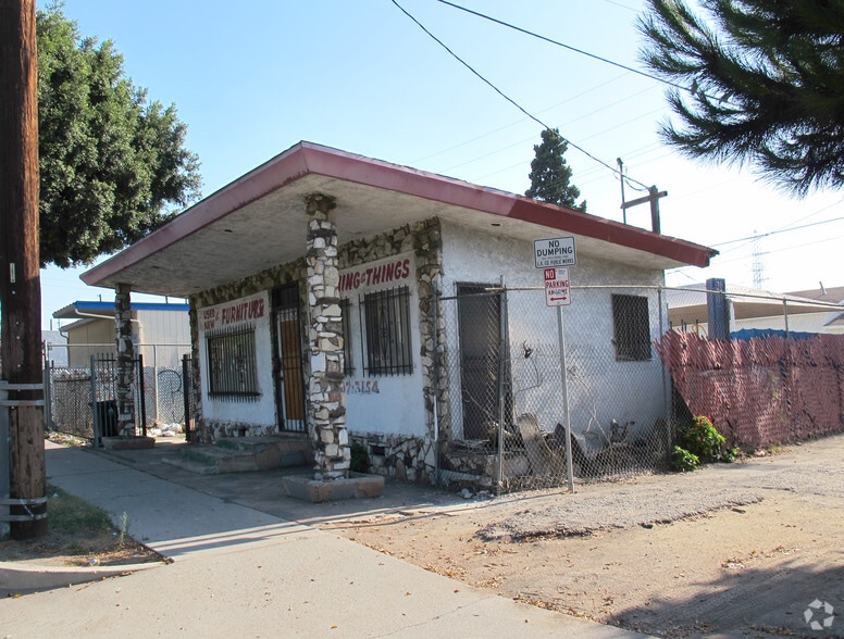 9900-9904 S Central Ave, Los Angeles, CA for lease - Primary Photo - Image 2 of 75