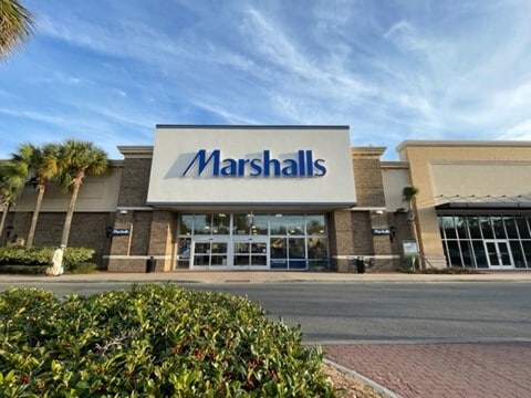 8108 Abercorn St, Savannah, GA for lease - Building Photo - Image 2 of 27