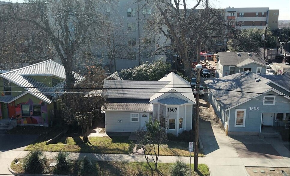 1607 E 7th St, Austin, TX à vendre - Photo principale - Image 1 de 23