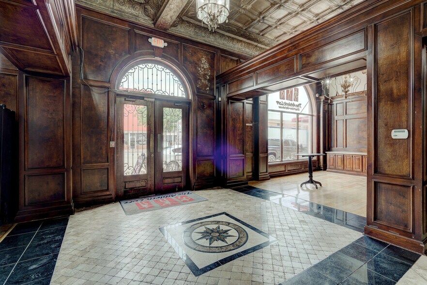 309 N Main St, Kingfisher, OK à vendre - Photo intérieure - Image 3 de 14