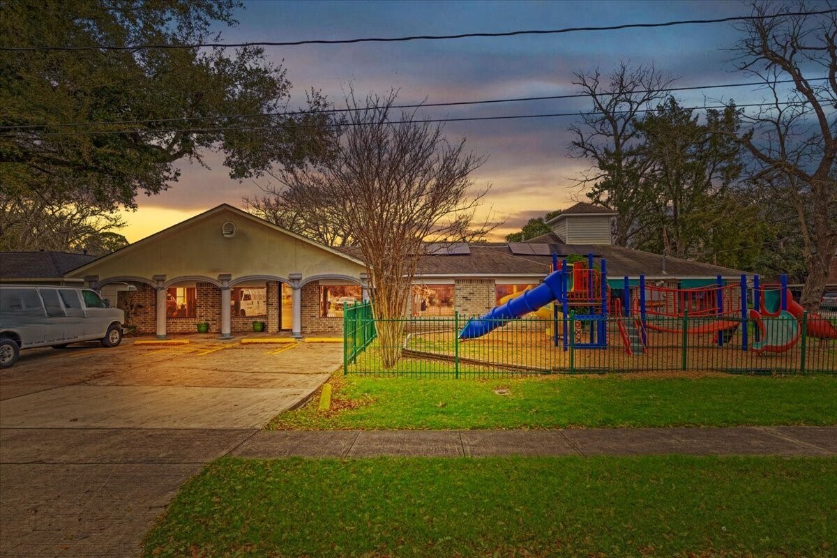 2121 N Grand Blvd, Pearland, TX à vendre Photo principale- Image 1 de 17