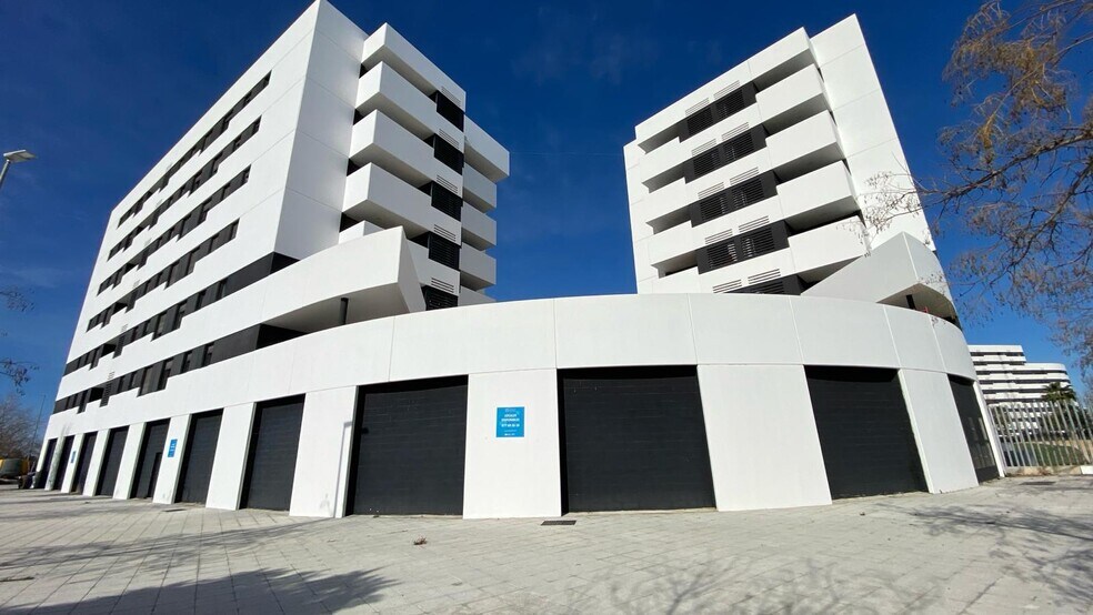 Calle Francisco González García, 3, Seville, Sevilla for lease - Building Photo - Image 1 of 6