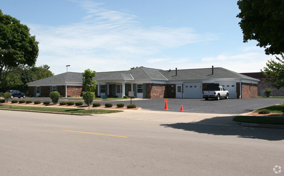 4201 E Towne Blvd, Madison, WI à vendre - Photo du bâtiment - Image 1 de 6