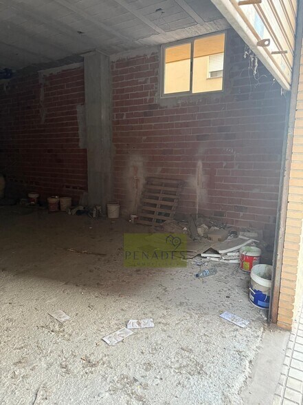 Commerce de détail dans Ontinyent à vendre - Photo du bâtiment - Image 2 de 8