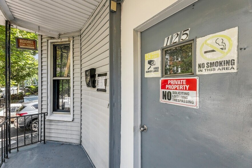 123-125 Booraem Ave, Jersey City, NJ à vendre - Photo du bâtiment - Image 2 de 59