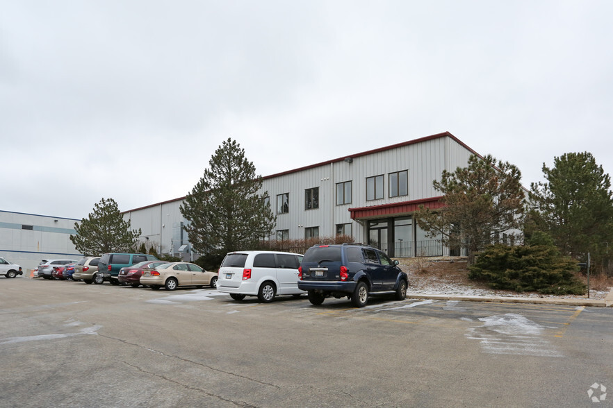 1817 Kenosha Rd, Zion, IL for sale - Building Photo - Image 1 of 1