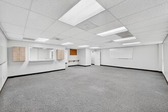 1610 James Bowie Dr, Baytown, TX à louer Photo intérieure- Image 1 de 11
