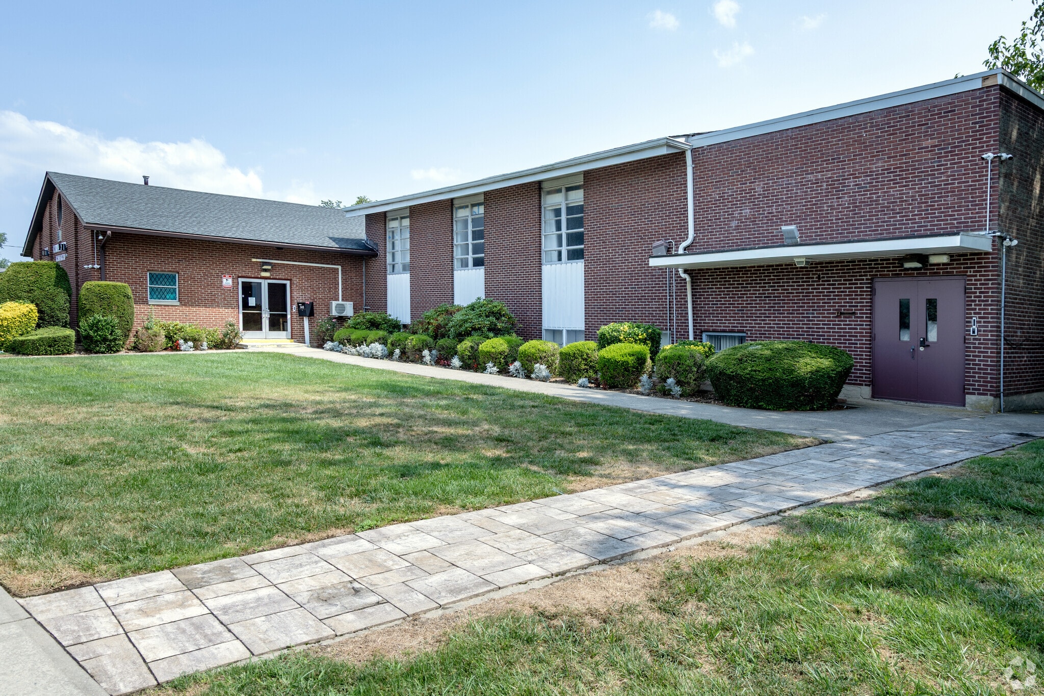 343 Jerusalem Ave, Hicksville, NY for sale Primary Photo- Image 1 of 46