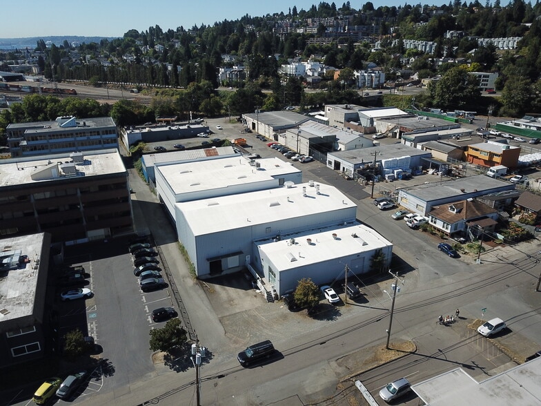 2123 W Elmore St, Seattle, WA for lease - Building Photo - Image 2 of 22
