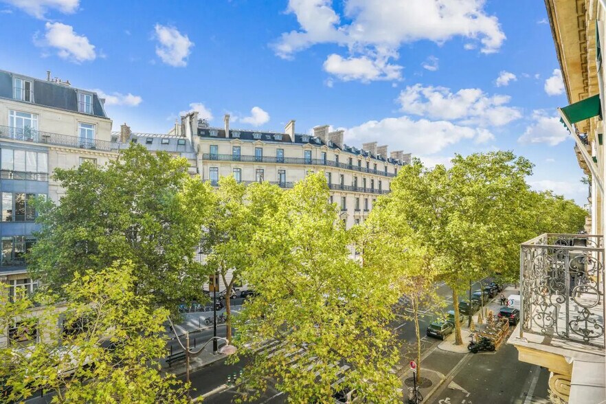 70 Avenue Kléber, Paris à louer - Photo du bâtiment - Image 3 de 15