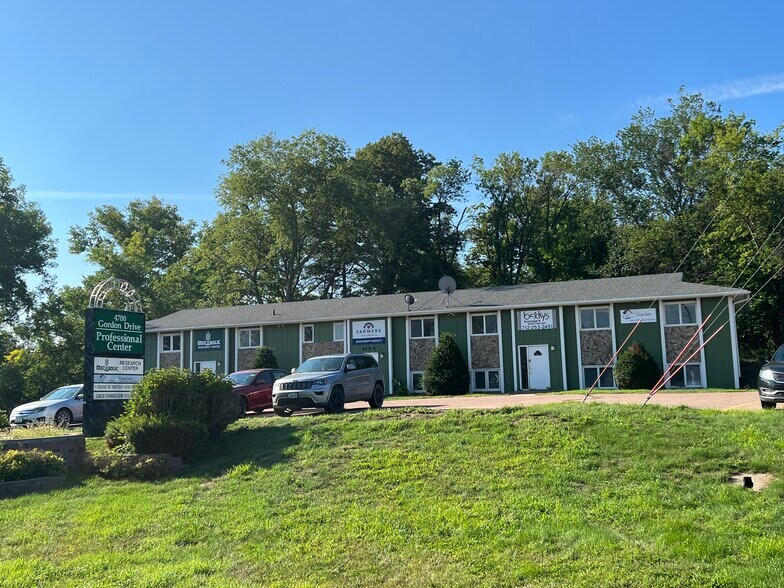 4700 Gordon Dr, Sioux City, IA for lease - Building Photo - Image 1 of 1