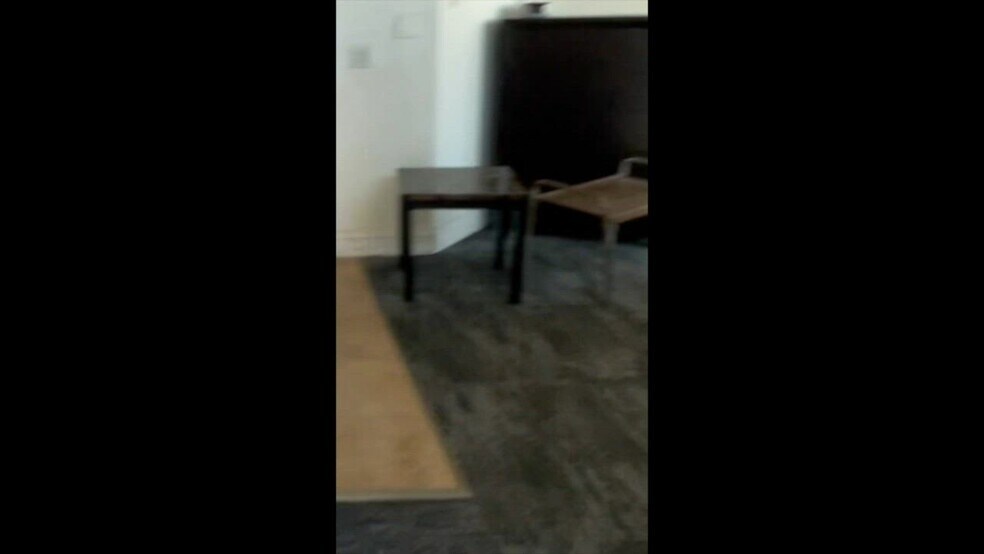 1015-1027 University Ave, Berkeley, CA à vendre - Vidéo sur l’inscription commerciale - Image 2 de 16