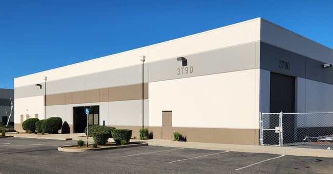 More details for 3790 Happy Ln, Sacramento, CA - Industrial for Sale