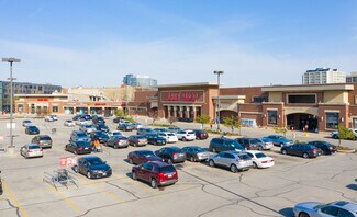 Plus de détails pour 424 W Division St, Chicago, IL - Commerce de détail à louer