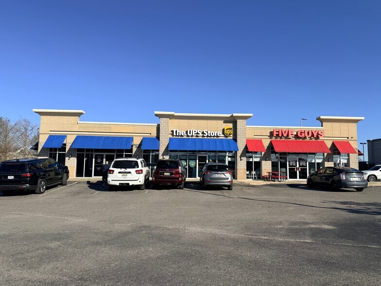 5319 W US Hwy 90, Mobile, AL for lease - Building Photo - Image 1 of 5
