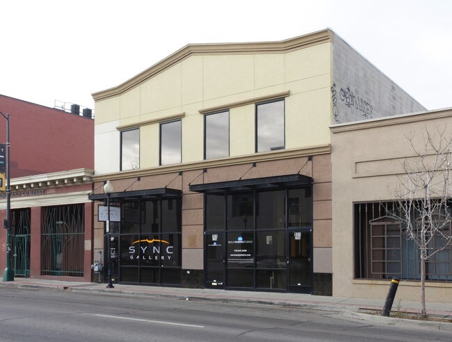 Plus de détails pour 931 Santa Fe Dr, Denver, CO - Commerce de détail à louer