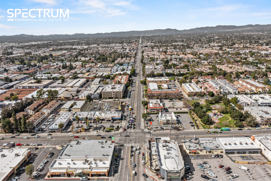 9124-9134 Van Nuys Blvd, Panorama City, CA for lease - Building Photo - Image 2 of 8